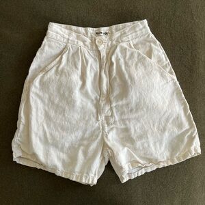 Women’s Rudy Jude Cream Linen Pleated Shorts (RJ 0)